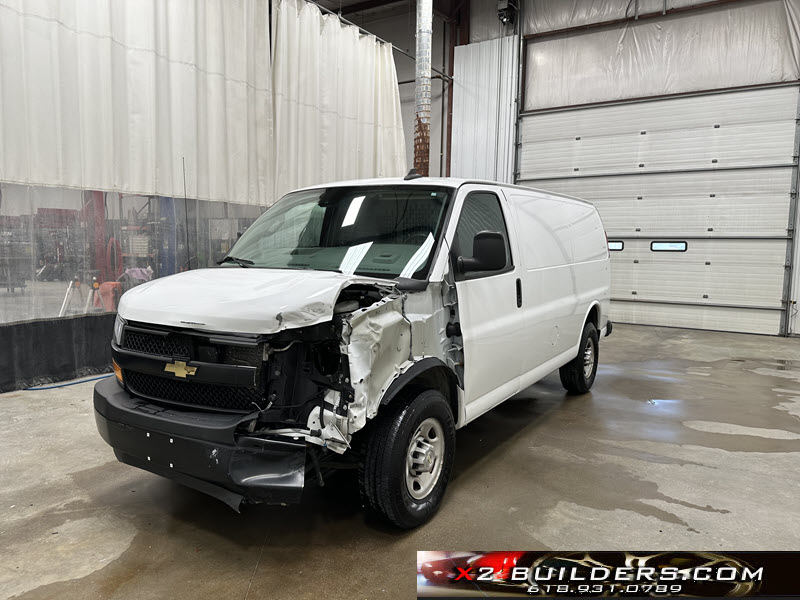 2020 Chevrolet Express G2500 Utility